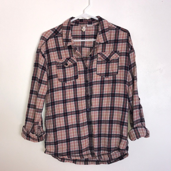Billabong Tops - Billabong cotton flannel button up shirt
